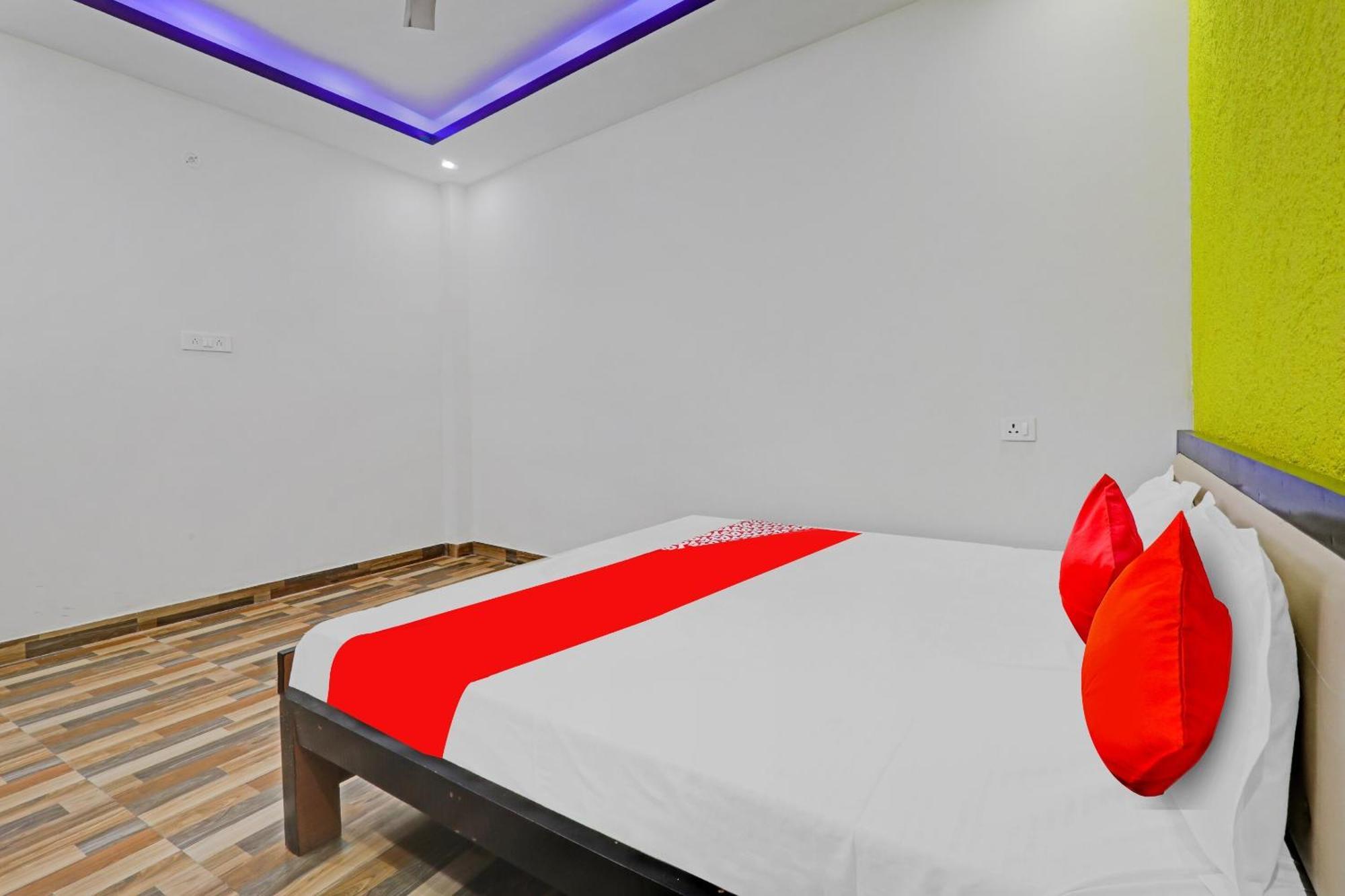 Hotel O R K Hotels Lucknow Extérieur photo