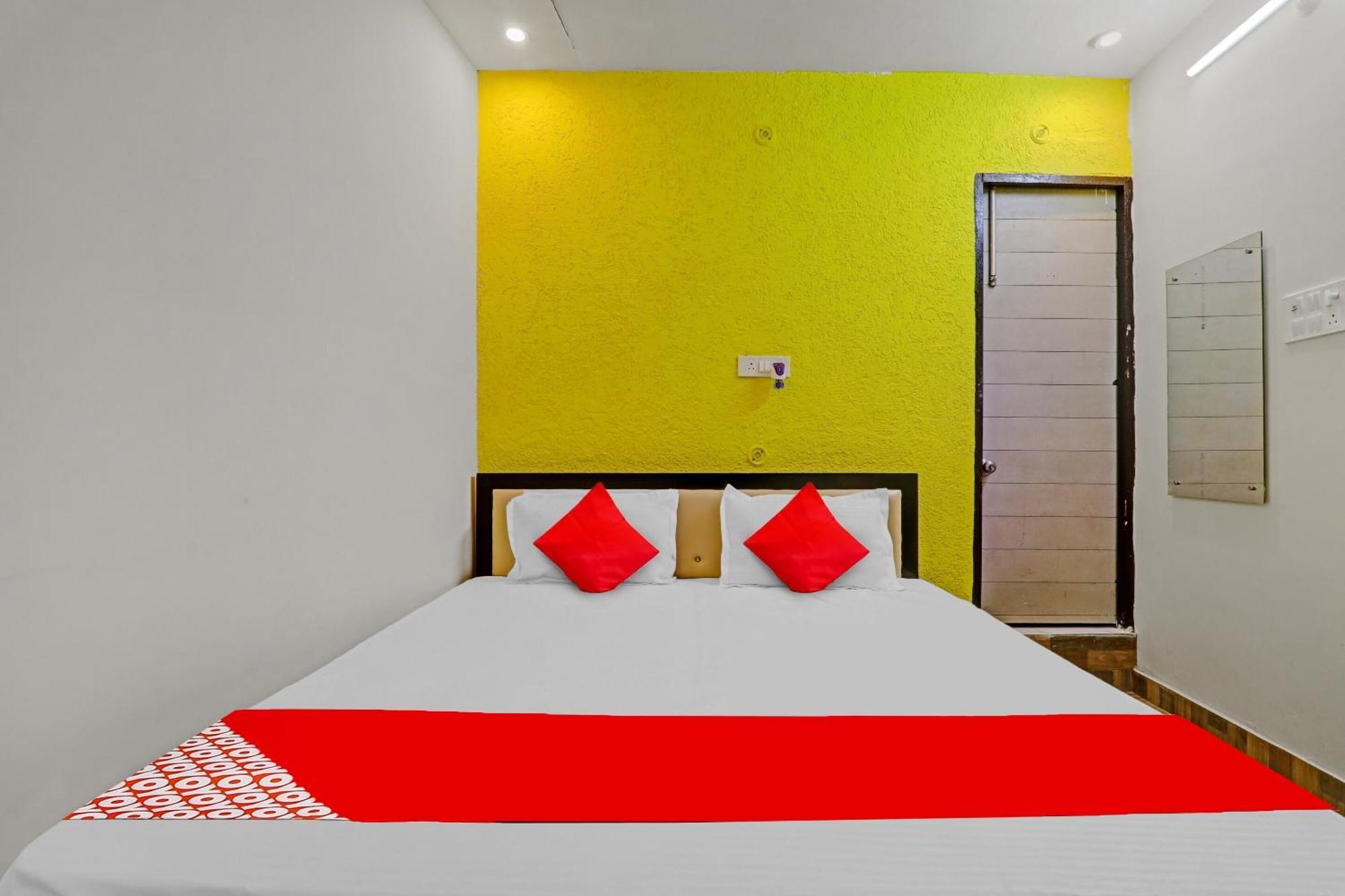 Hotel O R K Hotels Lucknow Extérieur photo